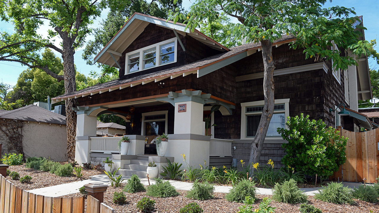 This historic Fresno house was built for a pair of doctors. Now, it's an Airbnb
