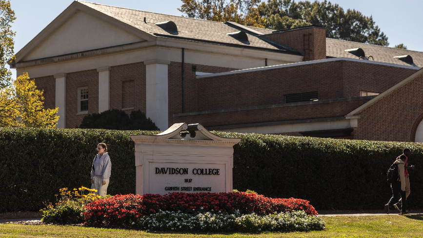 Davidson College to start "Institute for Public Good"