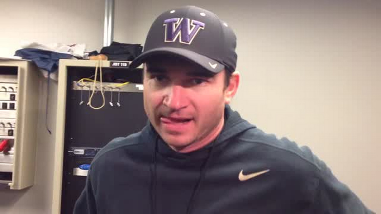 VIDEO: Huskies OC Jonathan Smith talks Oregon, Stanford