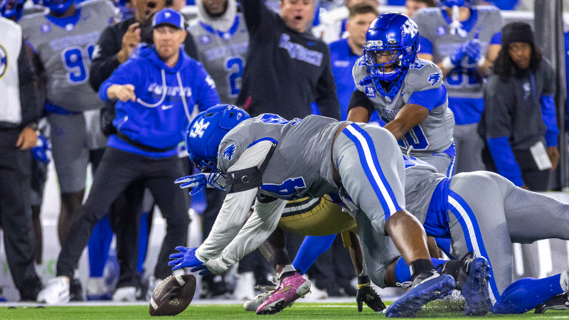 Slideshow: Kentucky football beats Vanderbilt 34-17