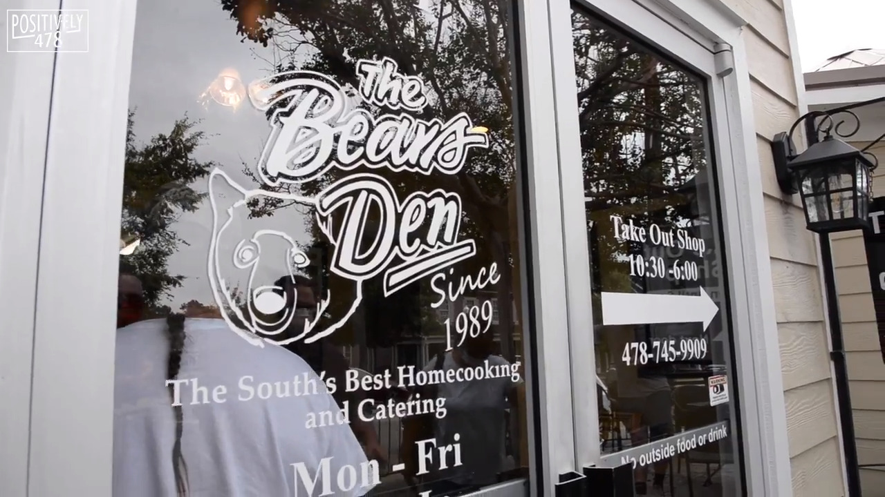 The Bear’s Den opened after closing amid the coronavirus pandemic. We had to stop by.