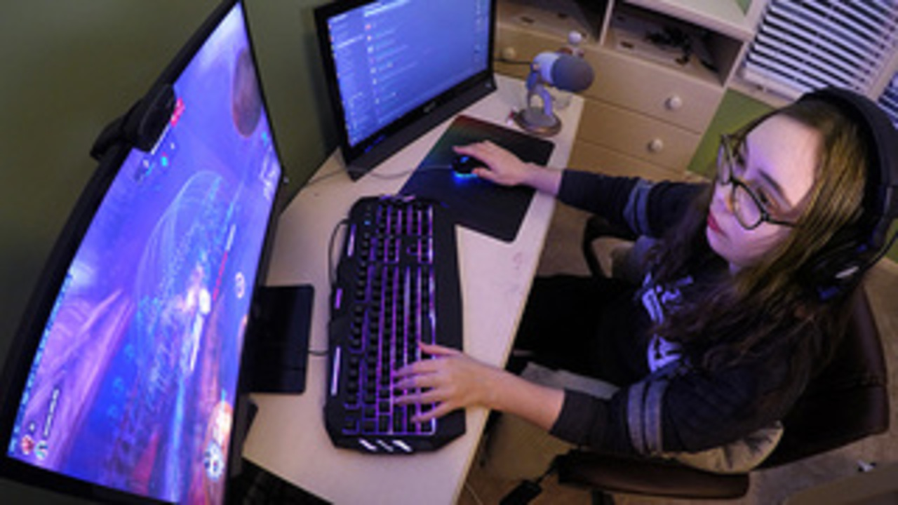 Could Winthrop University add a varsity esports team in the near future?