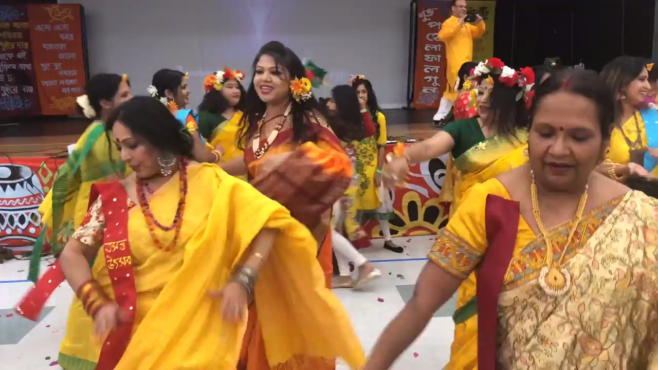 Bengali celebration of spring in Sacramento