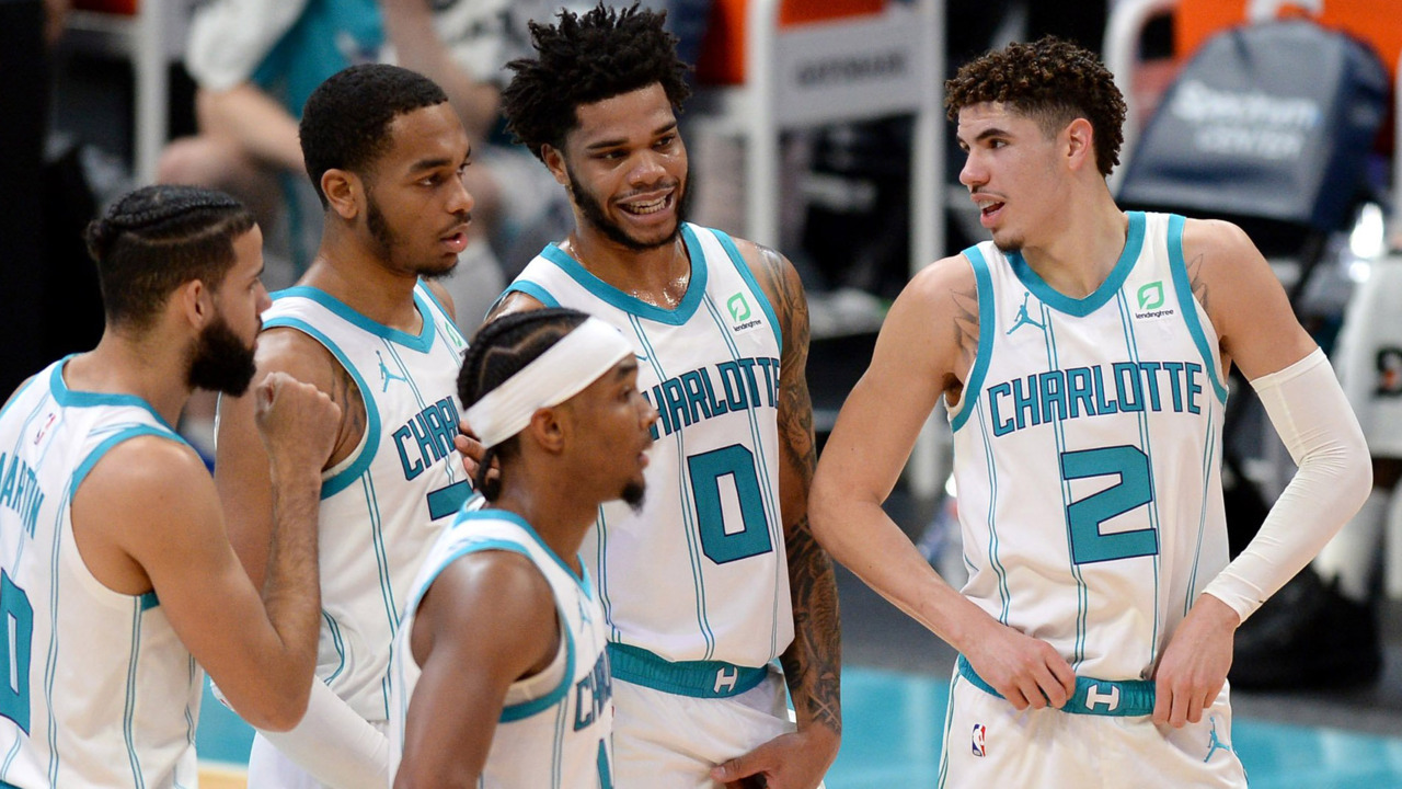 Empty arena does not keep Big Pat from the microphone