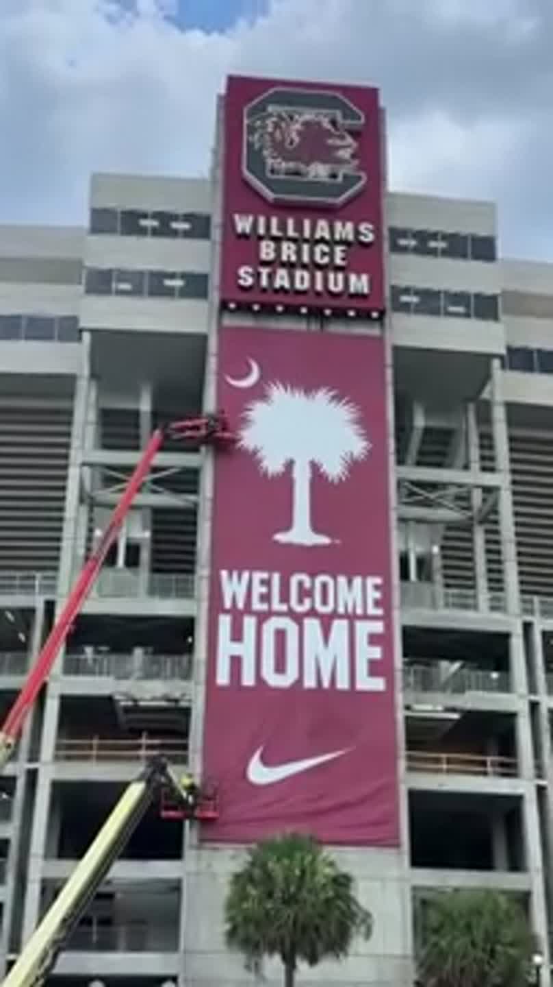 New 'Welcome Home' sign at Williams-Brice Stadium