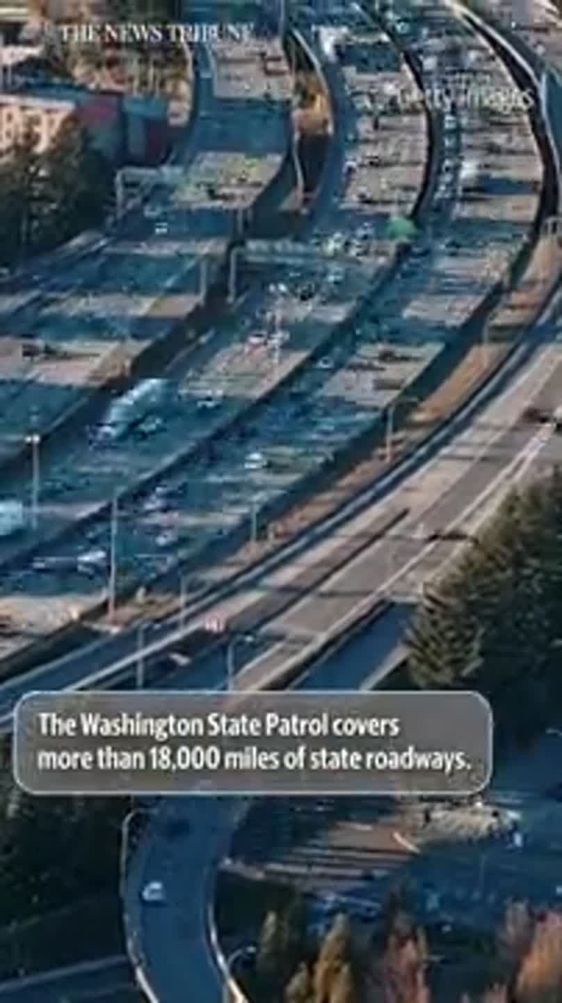 Sedan strikes stopped patrol car in Tacoma and drives off, sparking chase