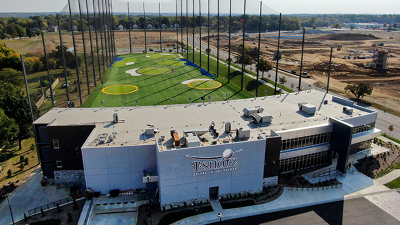 New golf entertainment complex opens on former Metro North Mall site