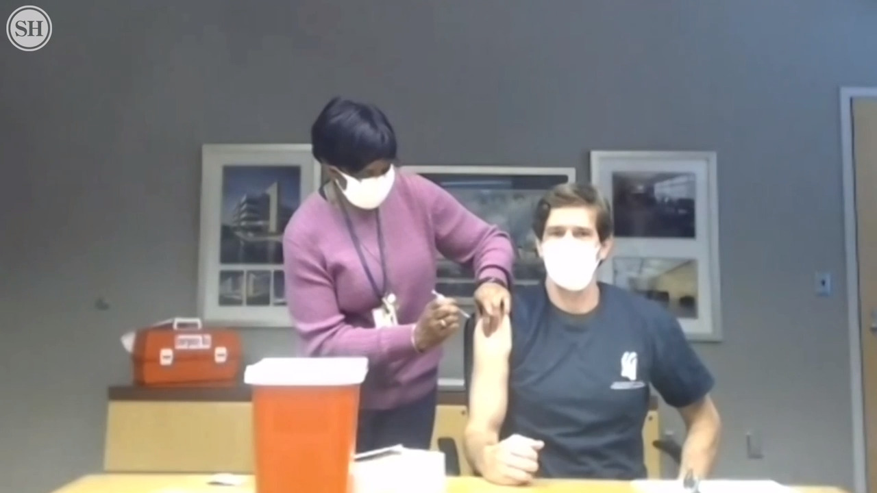 Watch Mississippi’s top doctor get state’s first COVID-19 vaccine