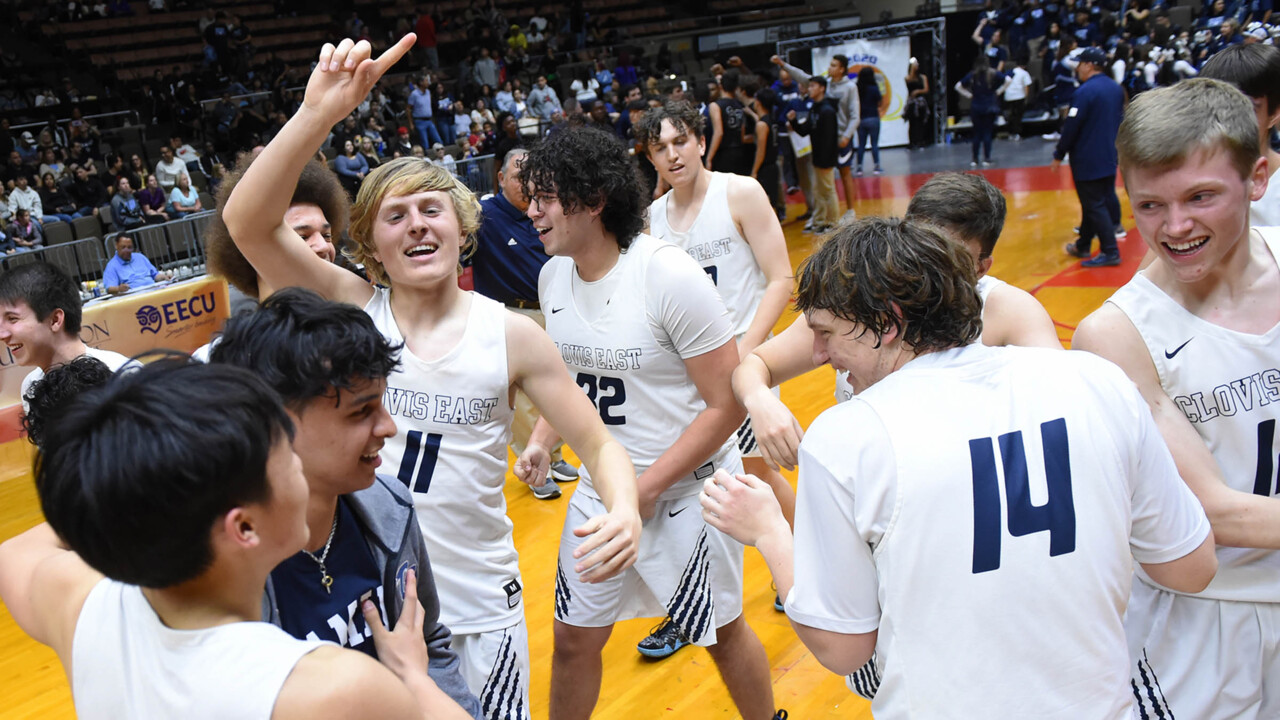 Clovis East wins Central Section D1 Championship