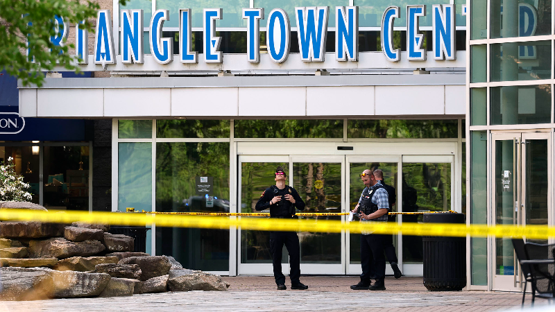 Two shot at Raleigh's Triangle Town Center mall
