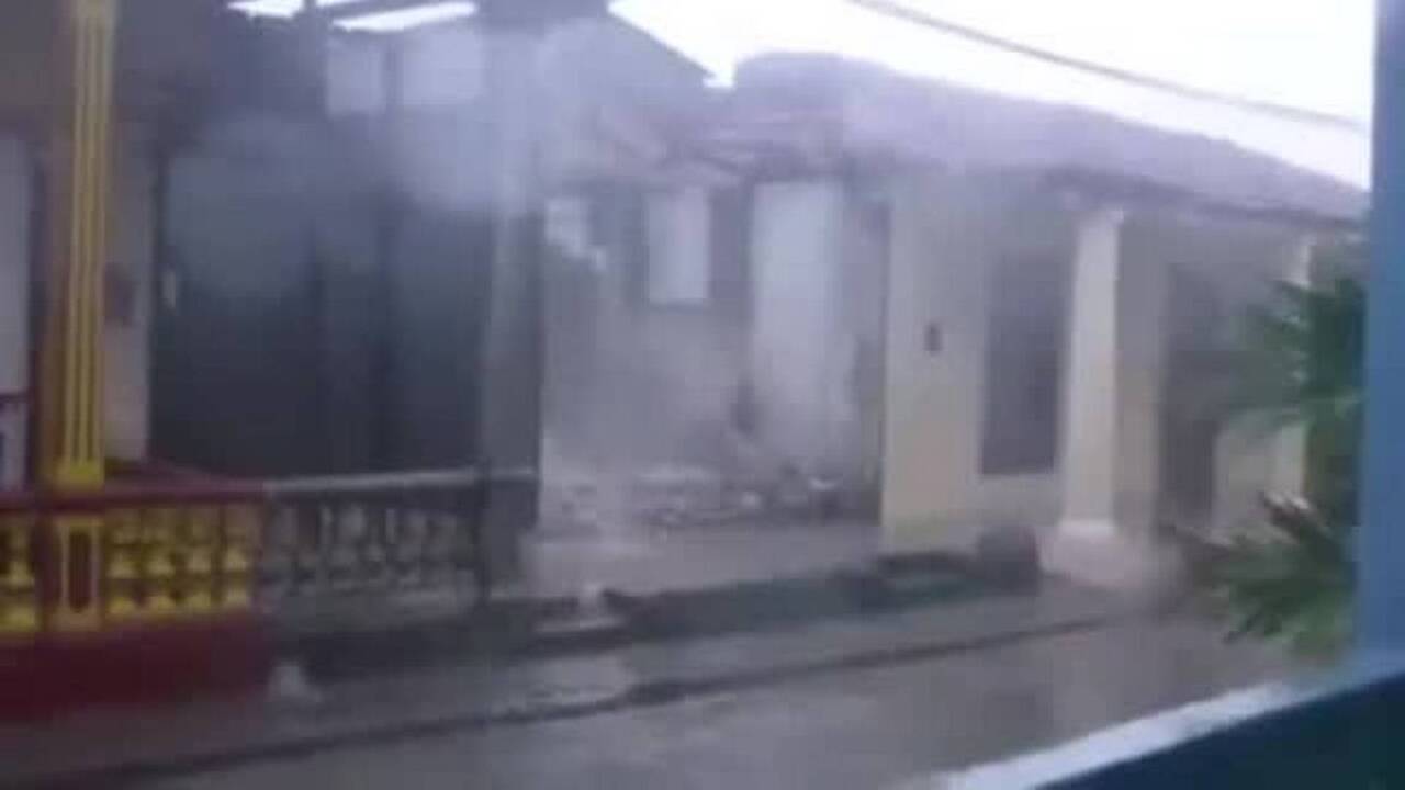 Hurricane Matthew slams Cuba