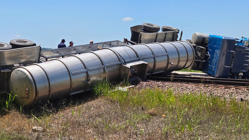 Tanker overturns on railroad track in Platte County, Missouri