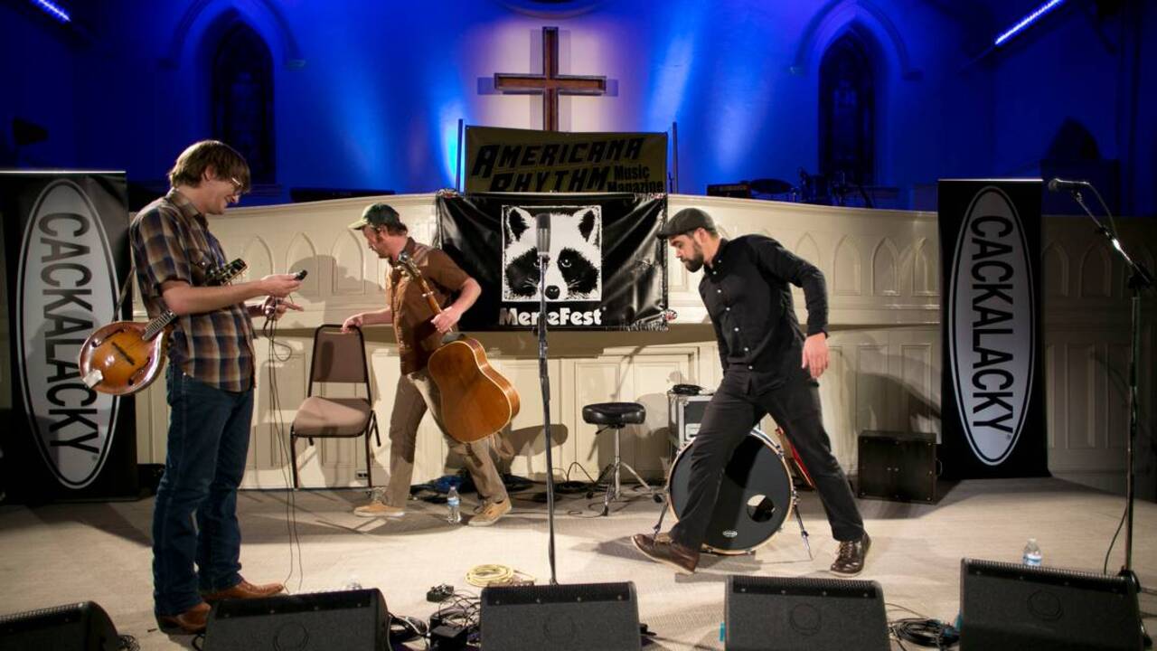 Bluegrass Ramble: Steep Ravine At Vintage Church