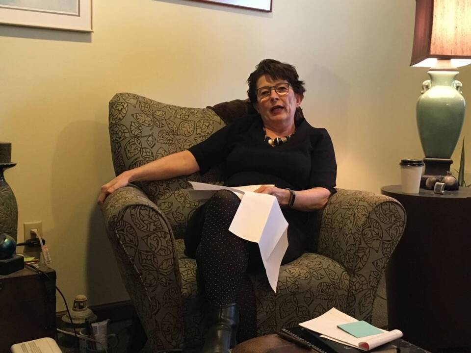 These mental health providers are being asked to share notes from patient sessions
