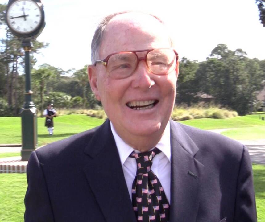 Long Cove honors Pete and Alice Dye