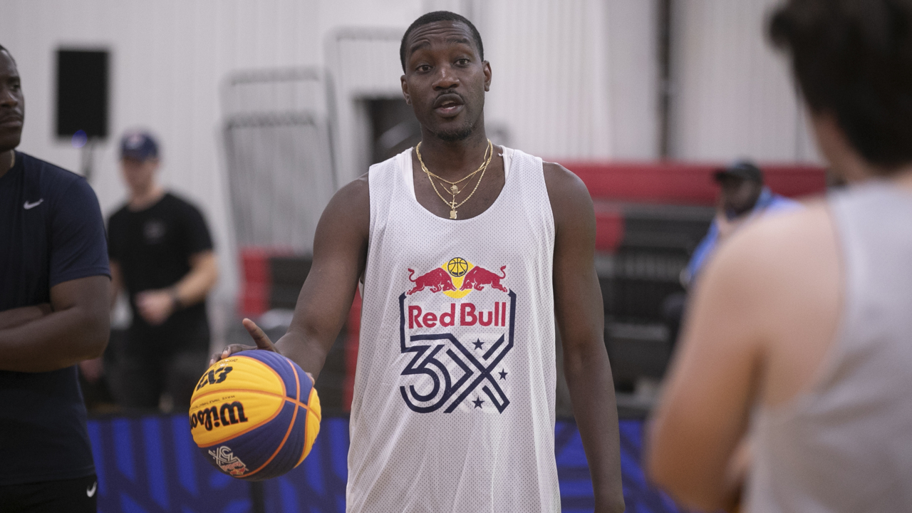 ‘I’m a nomad’: Durham basketball player Lorenzo Baxter uses 3-on-3 to uplift other players