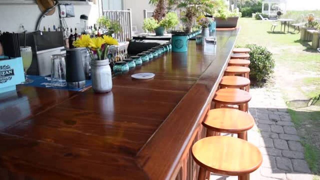 About Thyme bartender Kinsey Gray keeps us current on the bar scene in this week's pour | Hot Pour