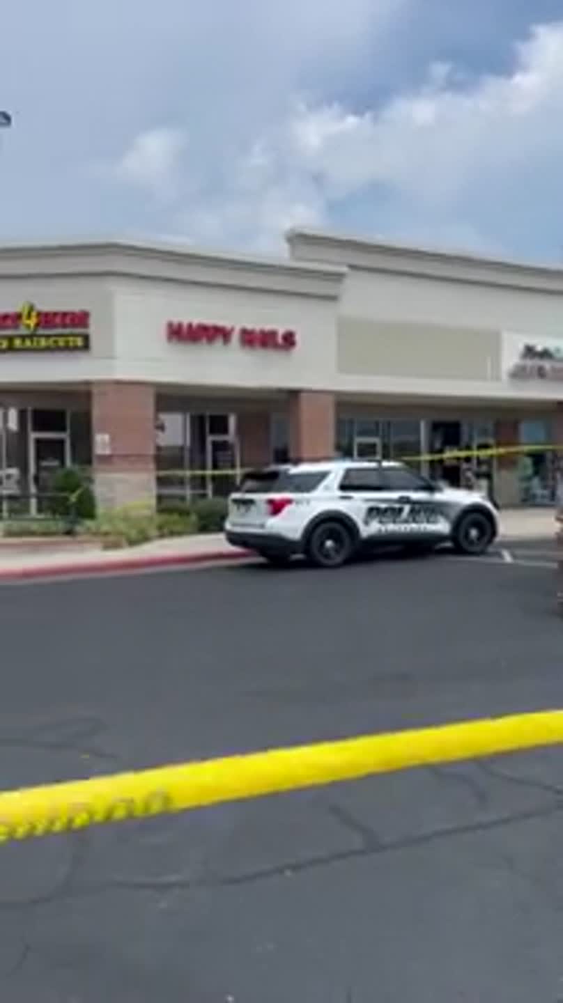 2 killed in shooting at Crossroads Mall in Gulfport