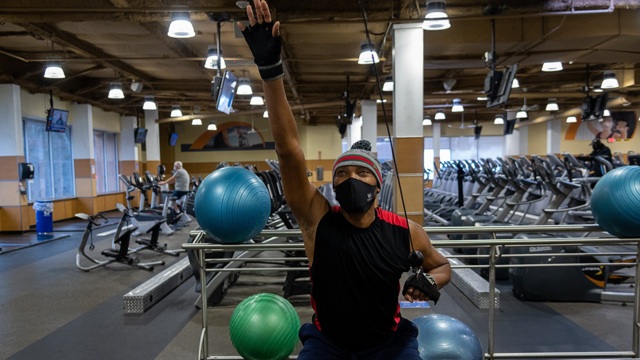 ‘Third time’s the charm.’ See how this Sacramento gym is handling latest COVID reopening