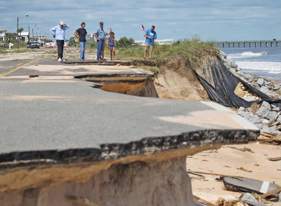 Obama signs Florida disaster declaration after Hurricane Matthew