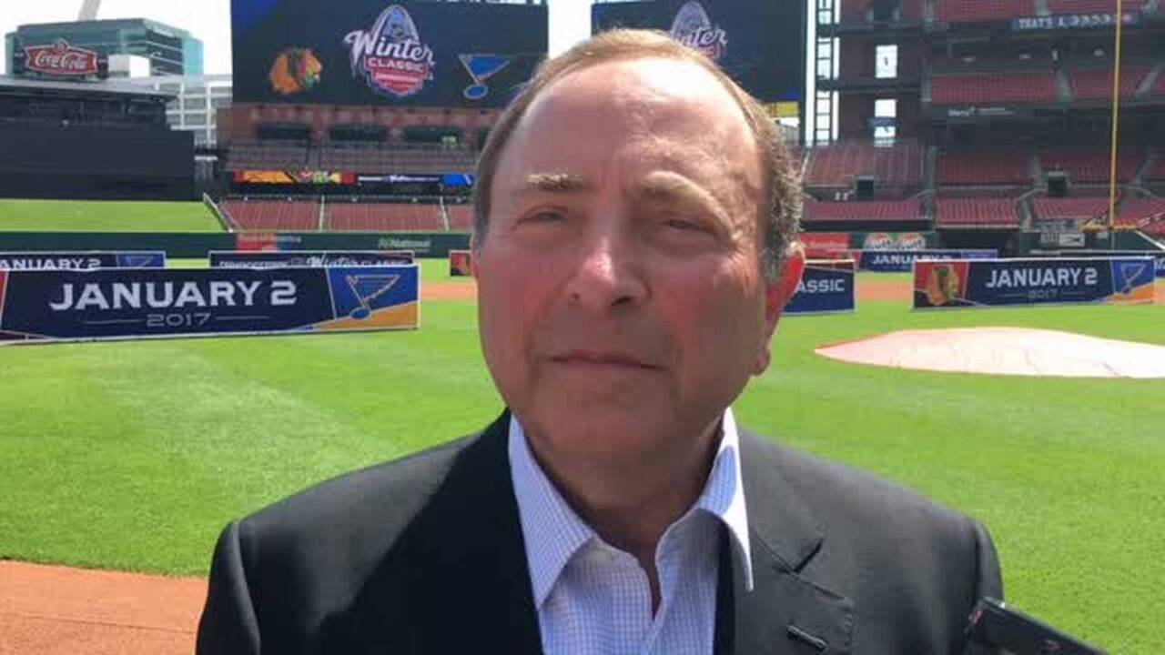 Blues fans, are you ready for outdoor hockey in St. Louis?