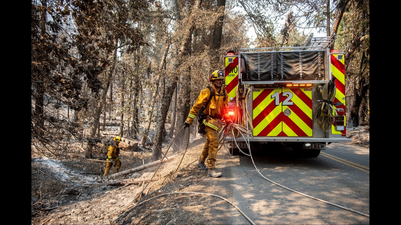 Oak Fire updates: Yosemite-area wildfire slows as fight centers on Devil’s Gulch