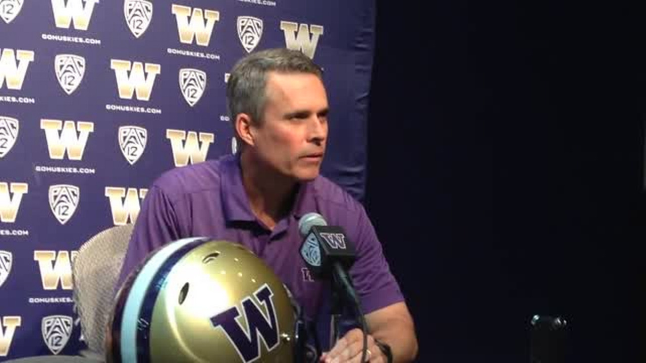 UW coach Chris Petersen looks back at Arizona