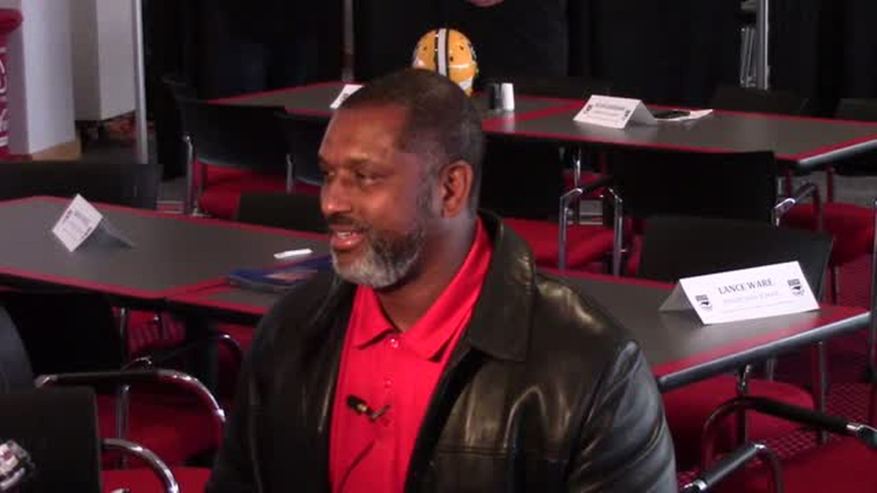 Coach Darius Robinson on Southern Durham's 'secret weapon