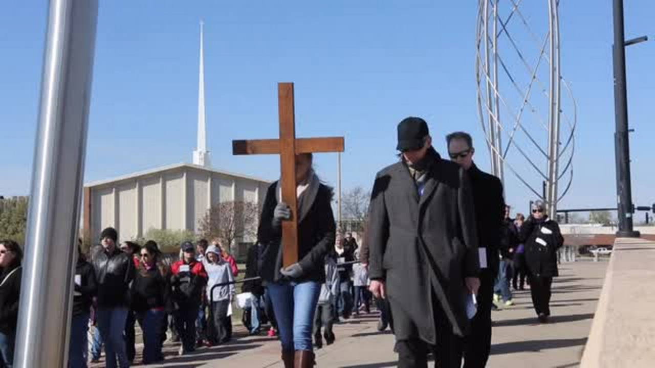 The Way of the Cross to the Lord’s Diner