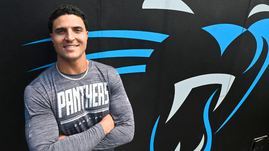 Love of music strongly resonates in Panthers linebacker Jaelan Phillips' life