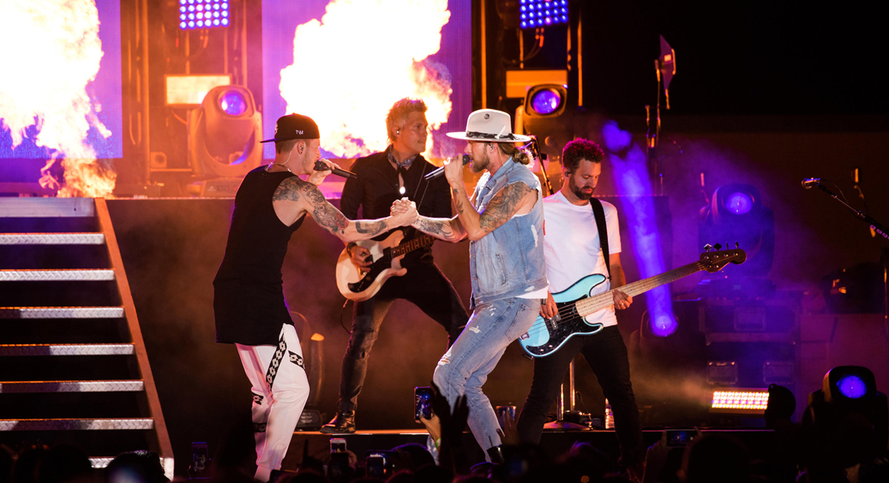 Watch Florida Georgia Line in concert at the Mid-State Fair