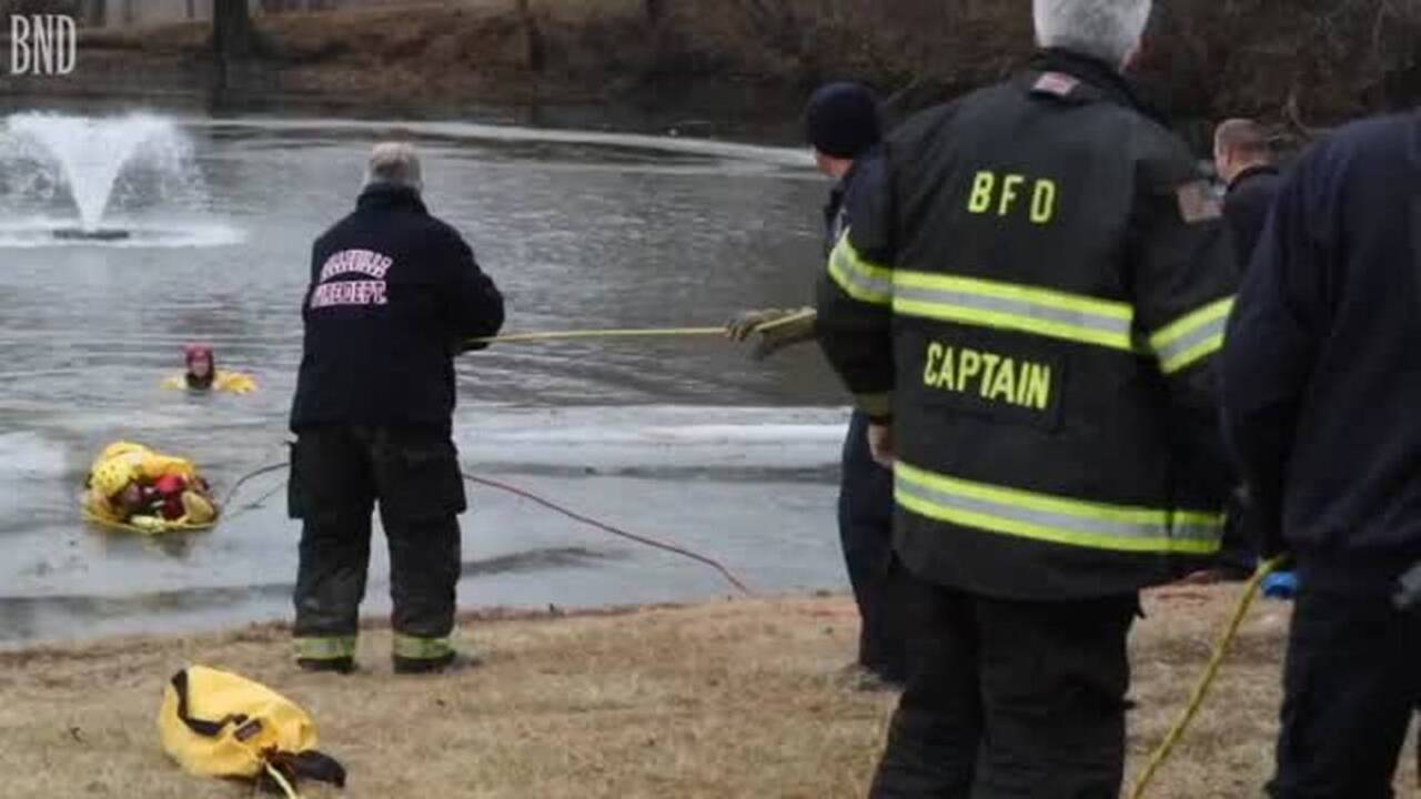 Belleville IL fire department practices water rescue video | Belleville ...