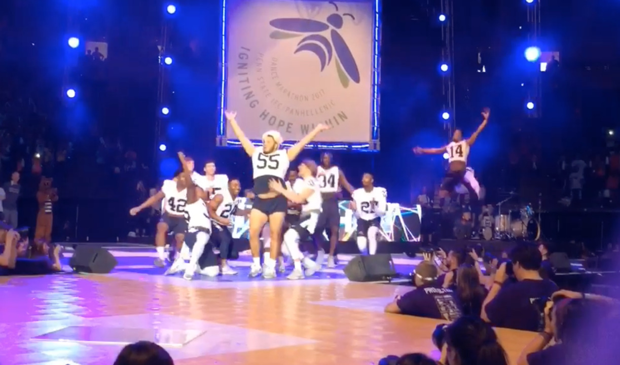 Penn State football team shows off dance choreography