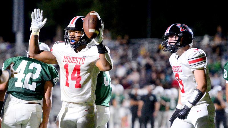 Modesto High football team dominates Central Valley 49-18. ‘We can do something special’
