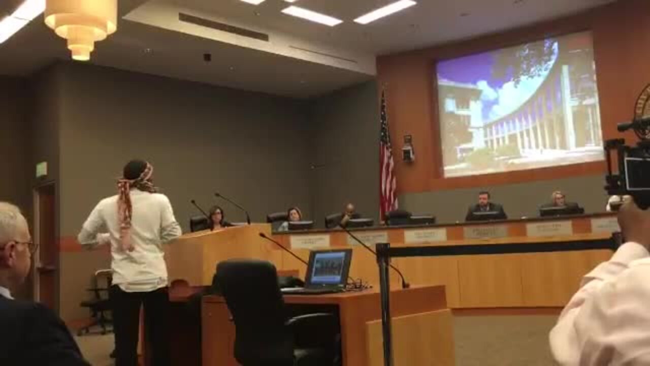 Sacramento mayor calls on mental health workers to volunteer in black communities