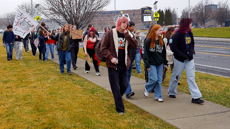 Southridge High students walkout over immigration enforcement