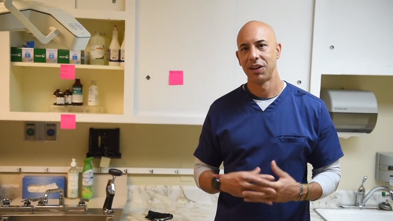 Internationally known ‘Street Vet’ to the pets of homeless sets up shop in Modesto