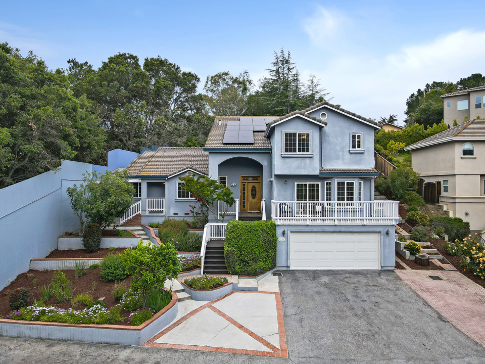 Mark Zuckerberg made it famous. Now ‘the Facebook house’ is for sale in California