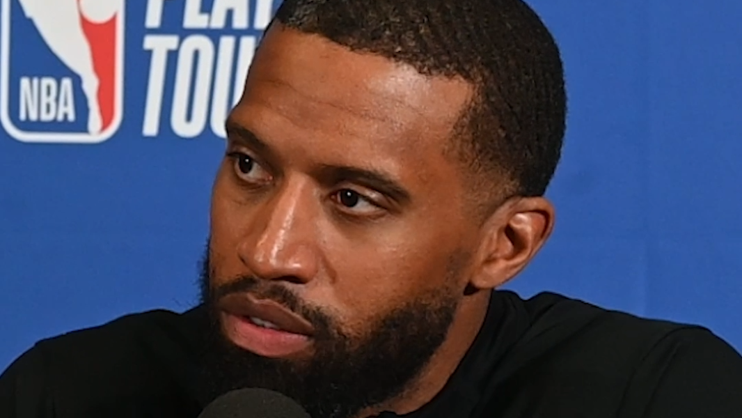 "Let this fuel you," says Coach Lee to Hornets players after loss to Magic