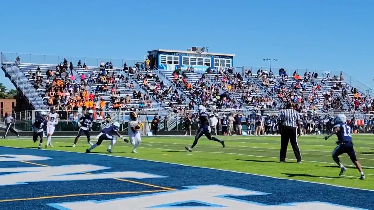 OCT. 1, 2022: O’Fallon Panthers vs. Belleville East Lancers