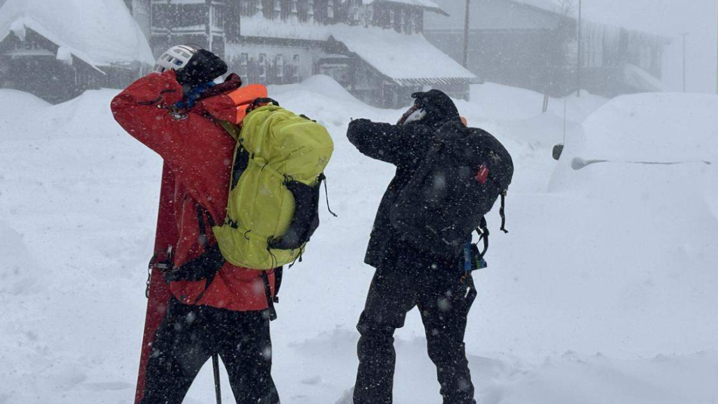 See conditions after avalanche strikes during Northern California storm
