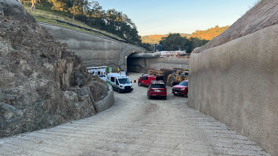 1 dead, 1 hurt in irrigation tunnel collapse near Knights Ferry