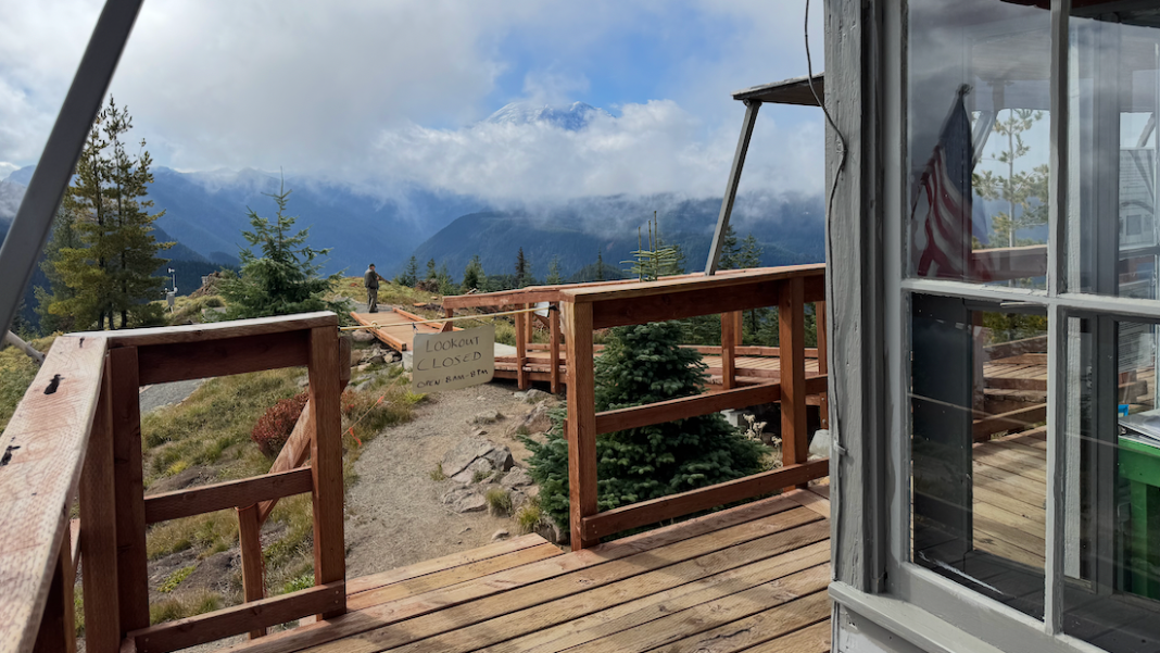 A visit to Suntop Fire Lookout