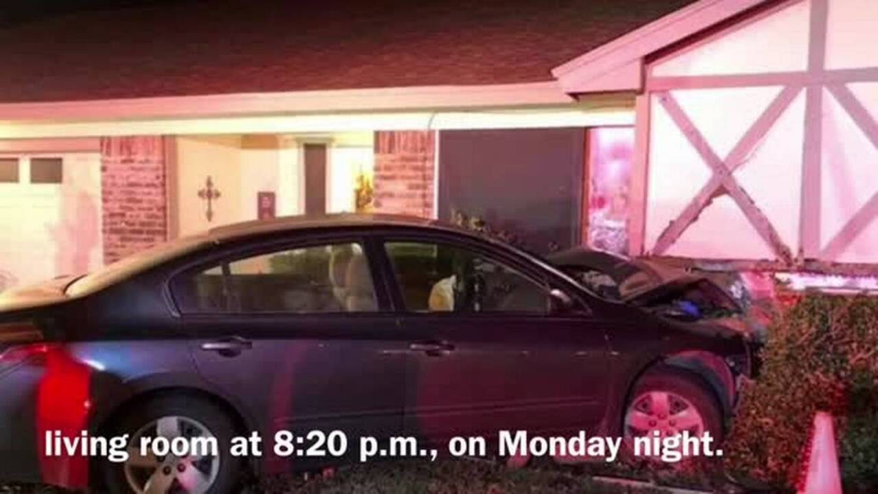 Drunken driver crashes into Arlington home | Fort Worth Star-Telegram