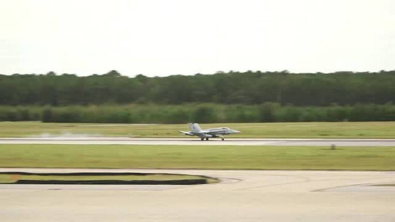 Watch jets land at Marine Corps Air Station Beaufort as they return from Irma evacuation