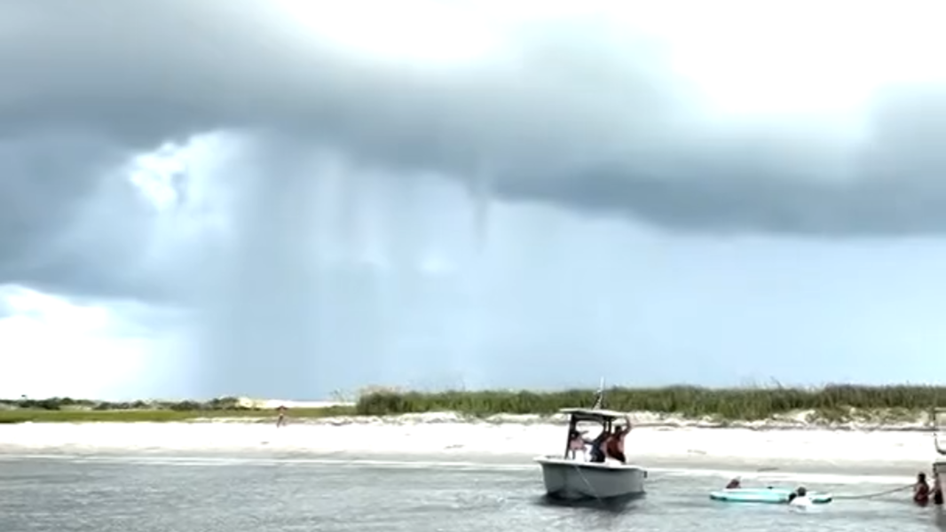 Watch as waterspouts form over Little River
