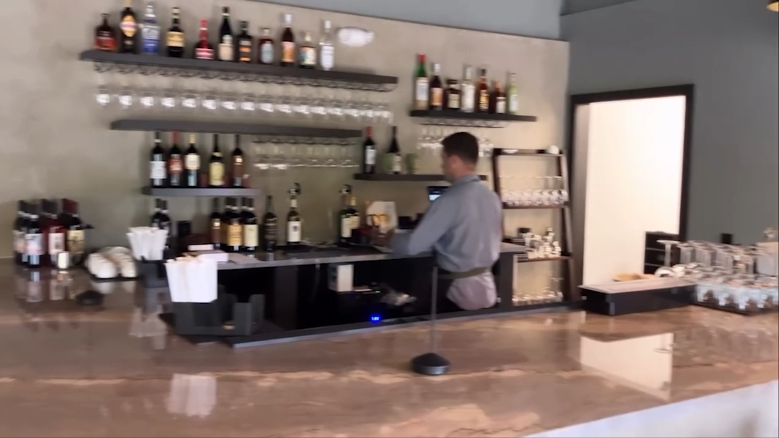 YOSTERIA expands into Italian wine culture with the enoteca