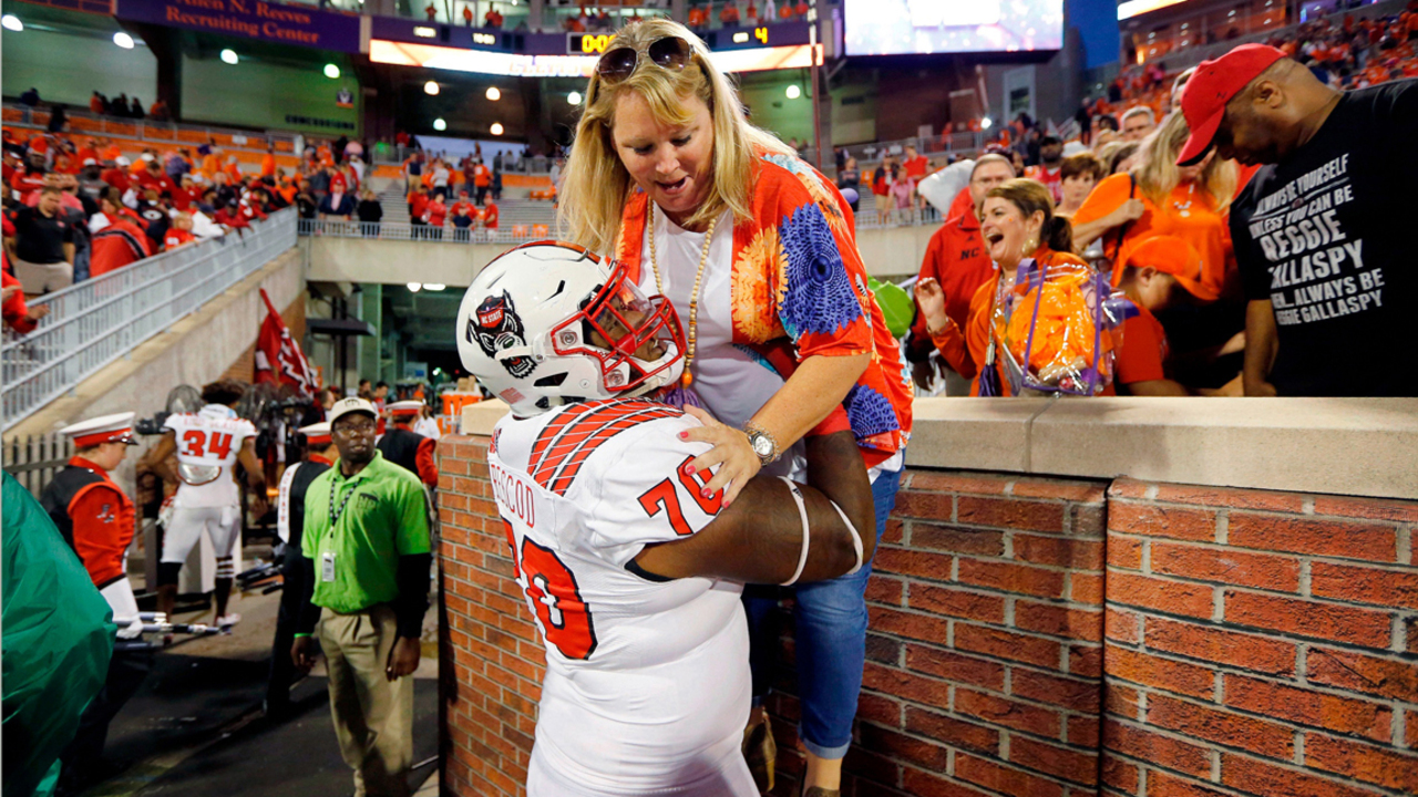 How an NC State player helped a Clemson fan after the Wolfpack’s 41-7 loss to the Tigers