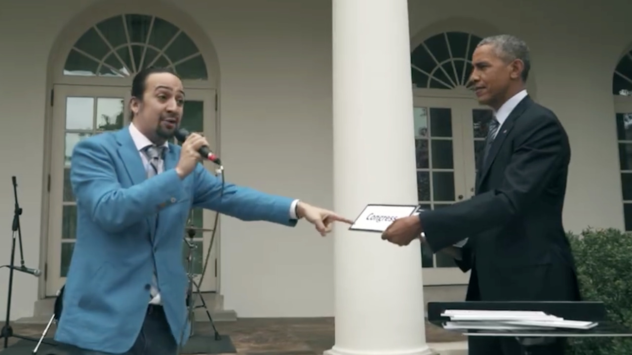 ‘Hamilton’ star Lin-Manuel Miranda freestyles with President Obama